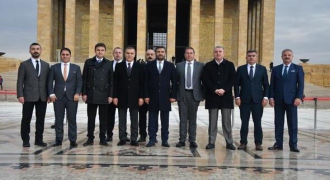 Ankaragücü’nün yeni yönetiminden Anıtkabir’e ziyaret