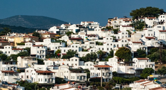 Bakan Ersoy:  Kuşadası nı turizmde çok daha büyük hedeflere ulaştıracağız 