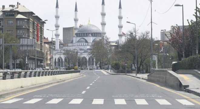 Başkentte marketlerde yoğunluk oluşmadı