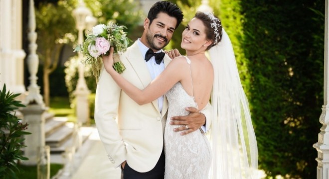 Burak Özçivit ve Fahriye Evcen dünya evine girdi