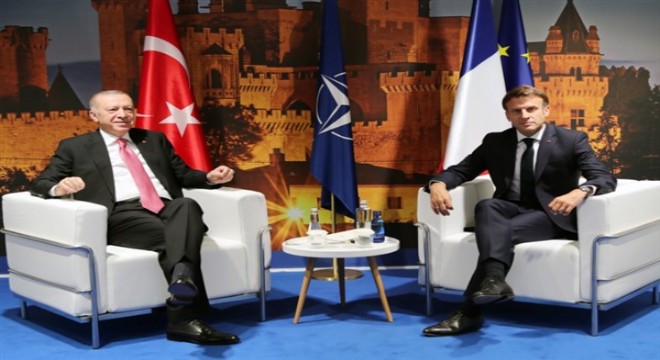 Cumhurbaşkanı Erdoğan, Fransa Cumhurbaşkanı Macron ile bir araya geldi