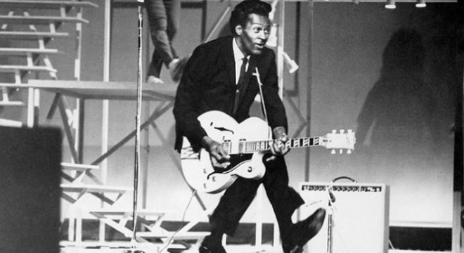 Efsane isim Chuck Berry hayatını kaybetti