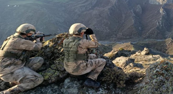 Fırat Kalkanı bölgesinde saldırı hazırlığı yapan 3 terörist etkisiz hale getirildi