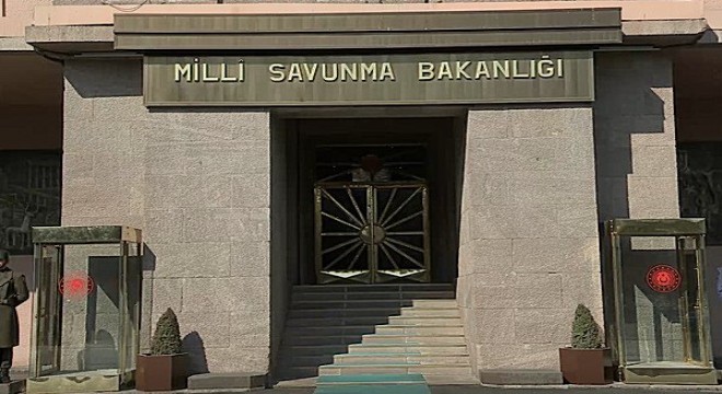 MSB'den Buse Naz Çakıroğlu ve Busenaz Sürmeneli için tebrik mesajı