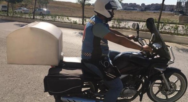 Motosikletli kuryelere ‘Büyük kutu’ cezası