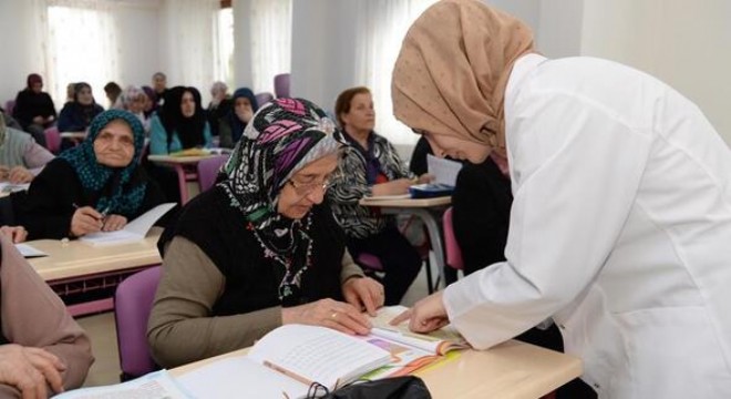 Pazarcıya kızdı kursa başladı