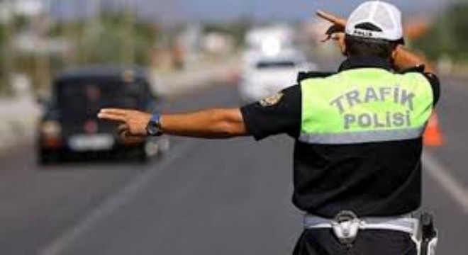 Trafikte Sıkı Denetim: 1 Haftada 451 Bin 675 İşlem