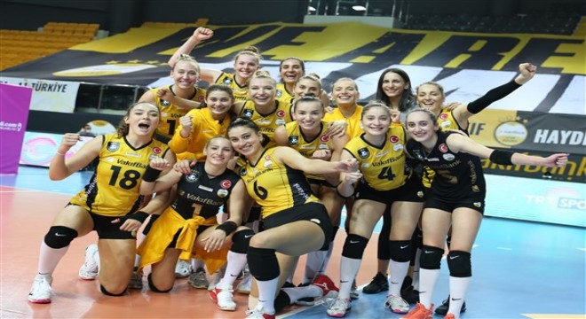 VakıfBank tan 2020 de 47 maçta 45 galibiyet