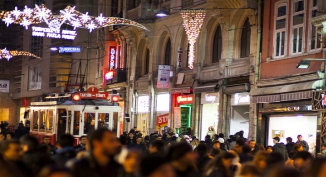 Yılbaşında koronavirüs tedbirleri sıkı denetlenecek