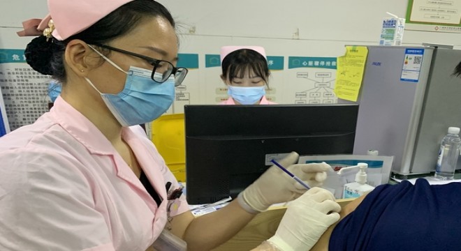 Çin’de bugüne kadar 500 milyon doz aşı uygulandı